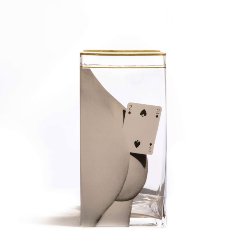 Ваза Two of Spades Big Seletti Toiletpaper Glass Vase 14152 в #REGION_NAME_DECLINE_PP#