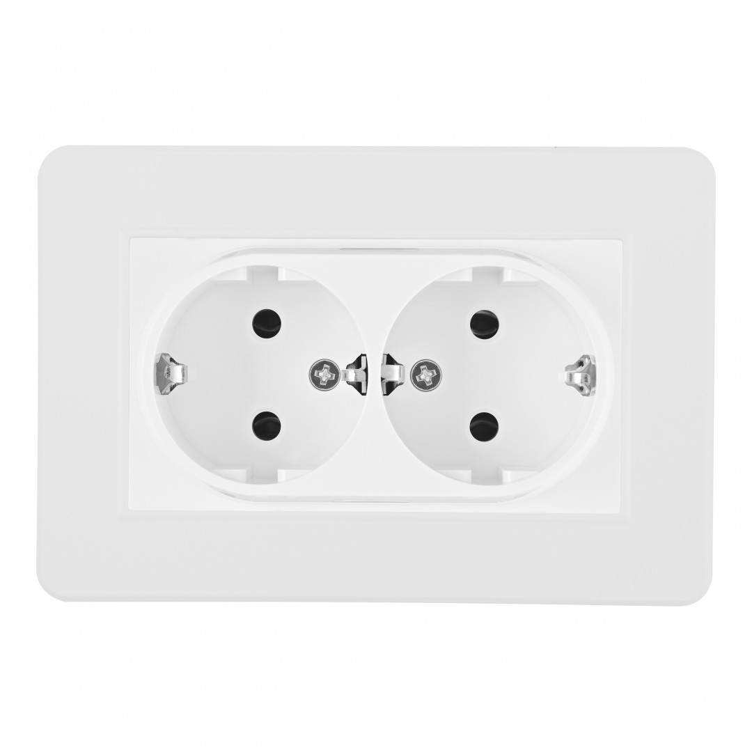 Розетка двойная с/з и шторками Arte Milano SET16-double-40-2 white в Санкт-Петербурге