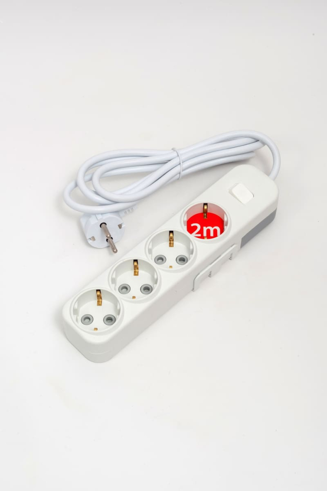 Удлинитель с/з 4вх с защитными шторками с включателем ELBI Myra 527-010202-412 в Санкт-Петербурге
