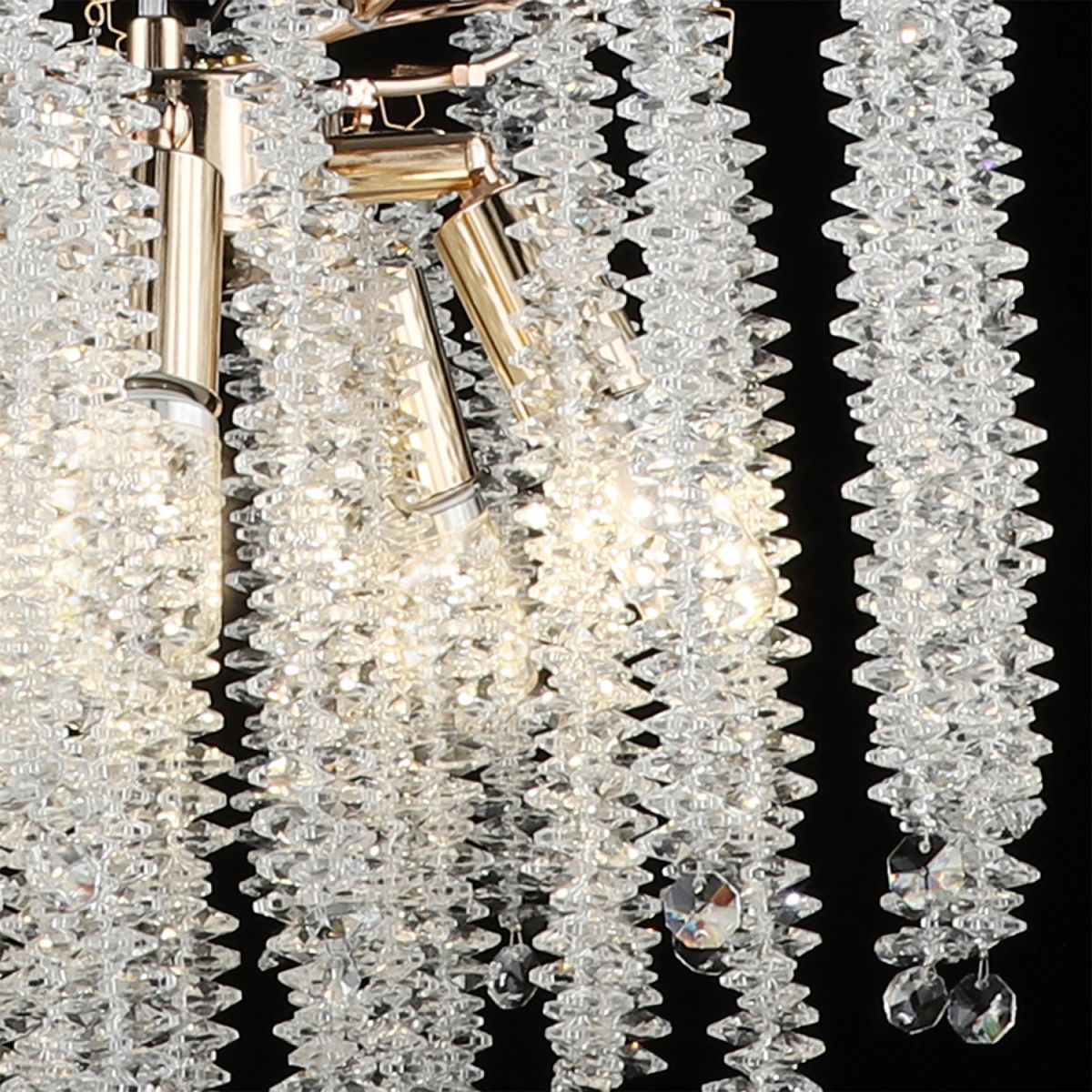 Подвесная люстра Reluce 86620-0.4-05 FGD в Санкт-Петербурге