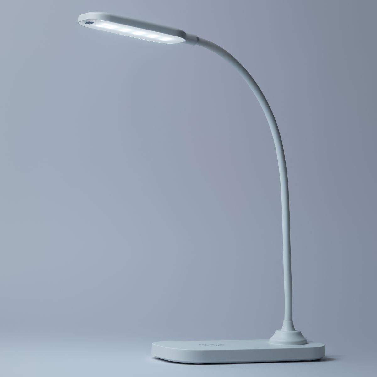 Настольная аккумуляторная лампа Эра NLED-524-6W-W Б0068571 в #REGION_NAME_DECLINE_PP#