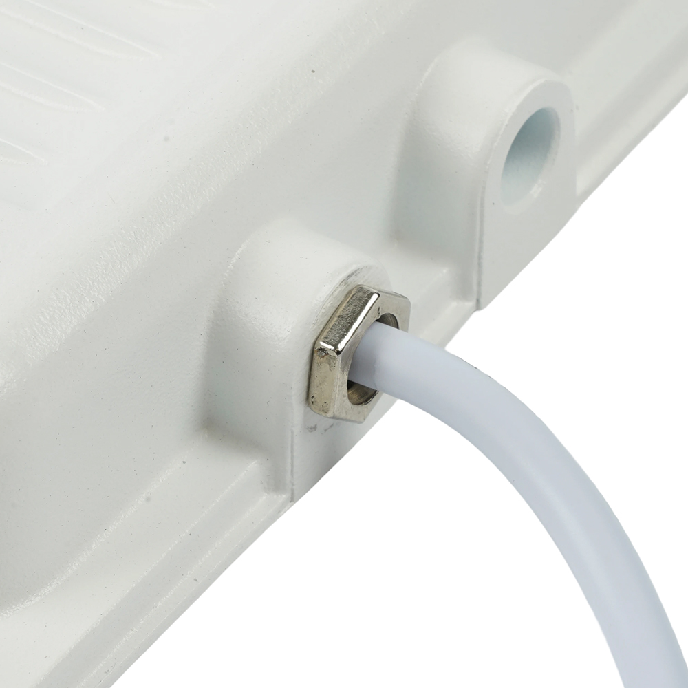 Светодиодный прожектор Feron LL-922 IP65 100W 6400K 52081 в Санкт-Петербурге