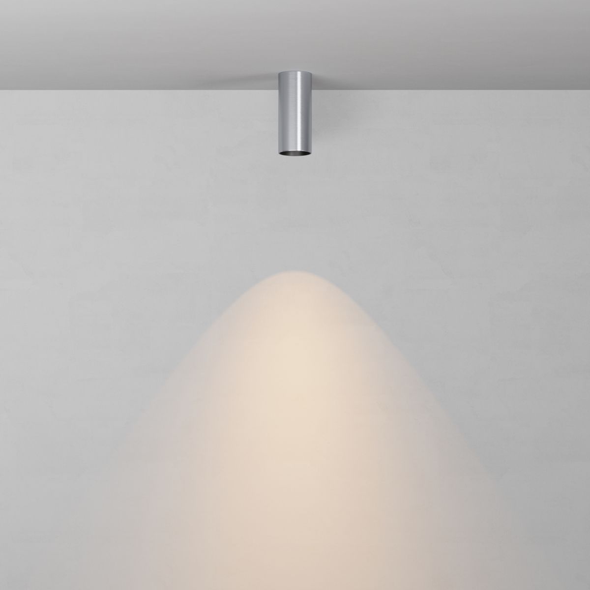 Потолочный светильник Maytoni Technical Focus Led C056CL-L12W2.7K-W-PT в Санкт-Петербурге