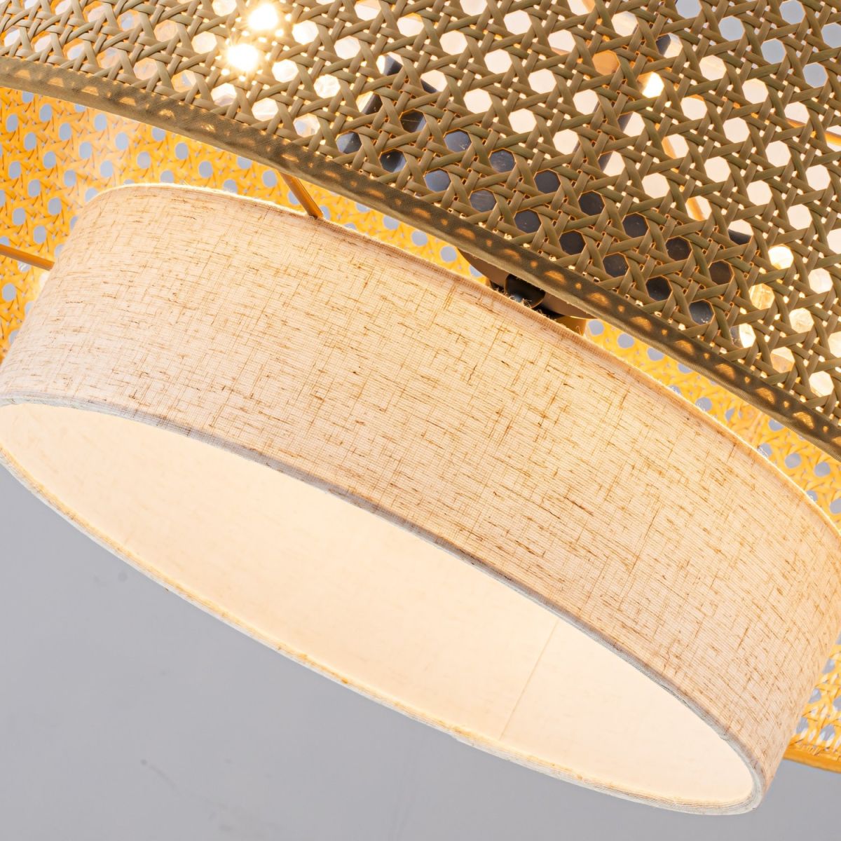 Подвесная люстра Favourite Organicum 4768-3P в #REGION_NAME_DECLINE_PP#