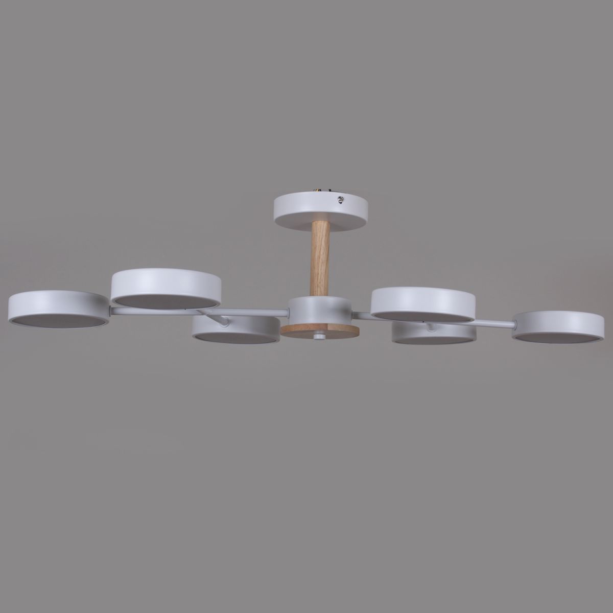 Люстра на штанге Reluce 03335-0.3-06 WH+WOOD в Санкт-Петербурге