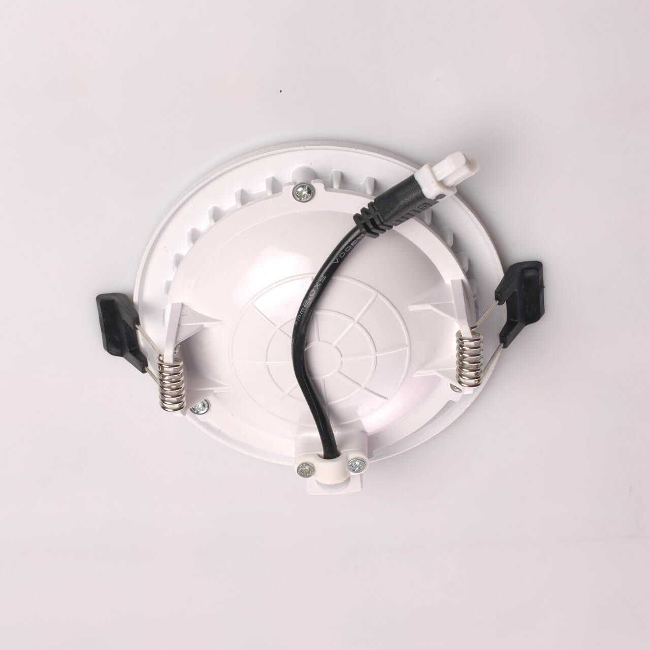 Встраиваемый светодиодный светильник De Markt Стаут 7 702012001 в #REGION_NAME_DECLINE_PP#