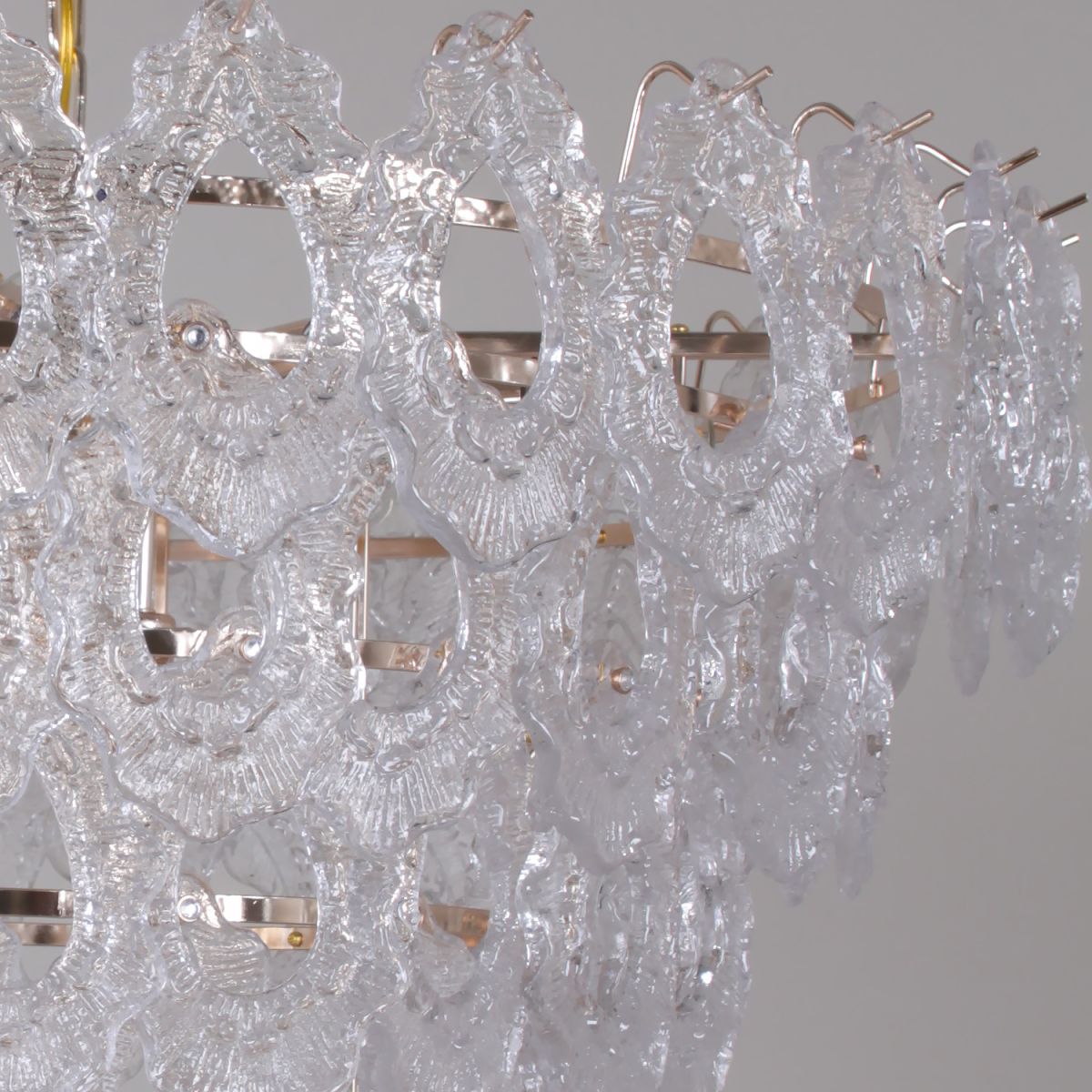 Подвесная люстра Reluce 09502-0.4-600 в Санкт-Петербурге