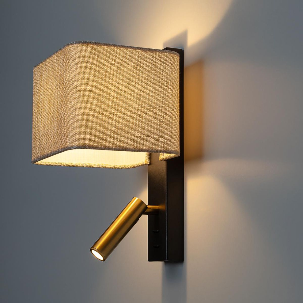 Бра Citilux Dekart CL704483 в #REGION_NAME_DECLINE_PP#