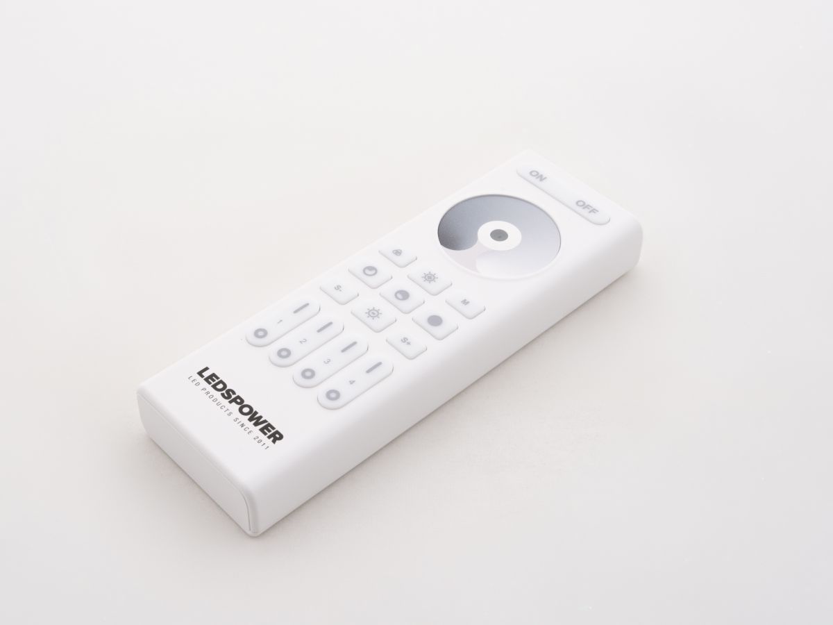 Пульт на 4 зоны LEDS POWER RC01RF белый 006505 в Санкт-Петербурге
