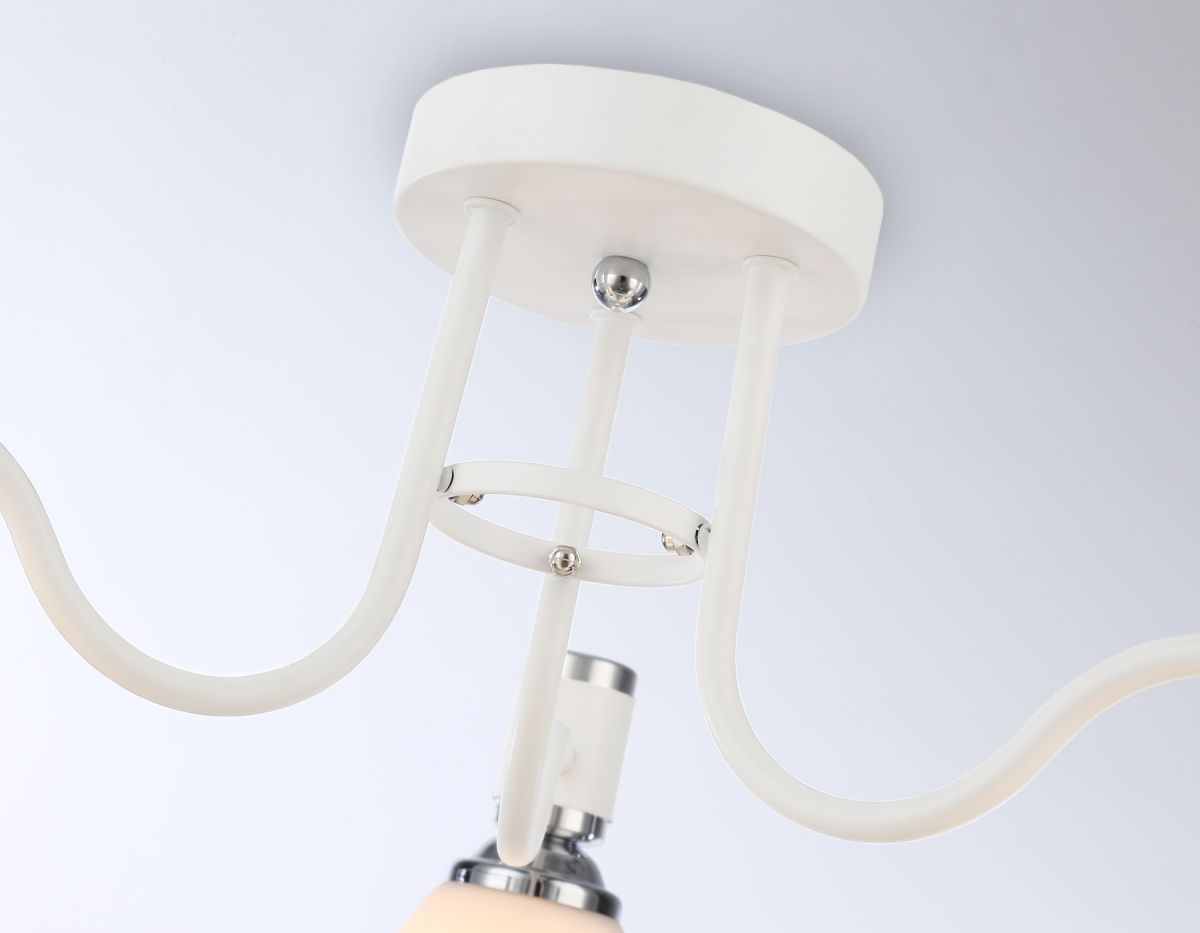 Потолочная люстра Ambrella Light Modern TR303302 в Санкт-Петербурге