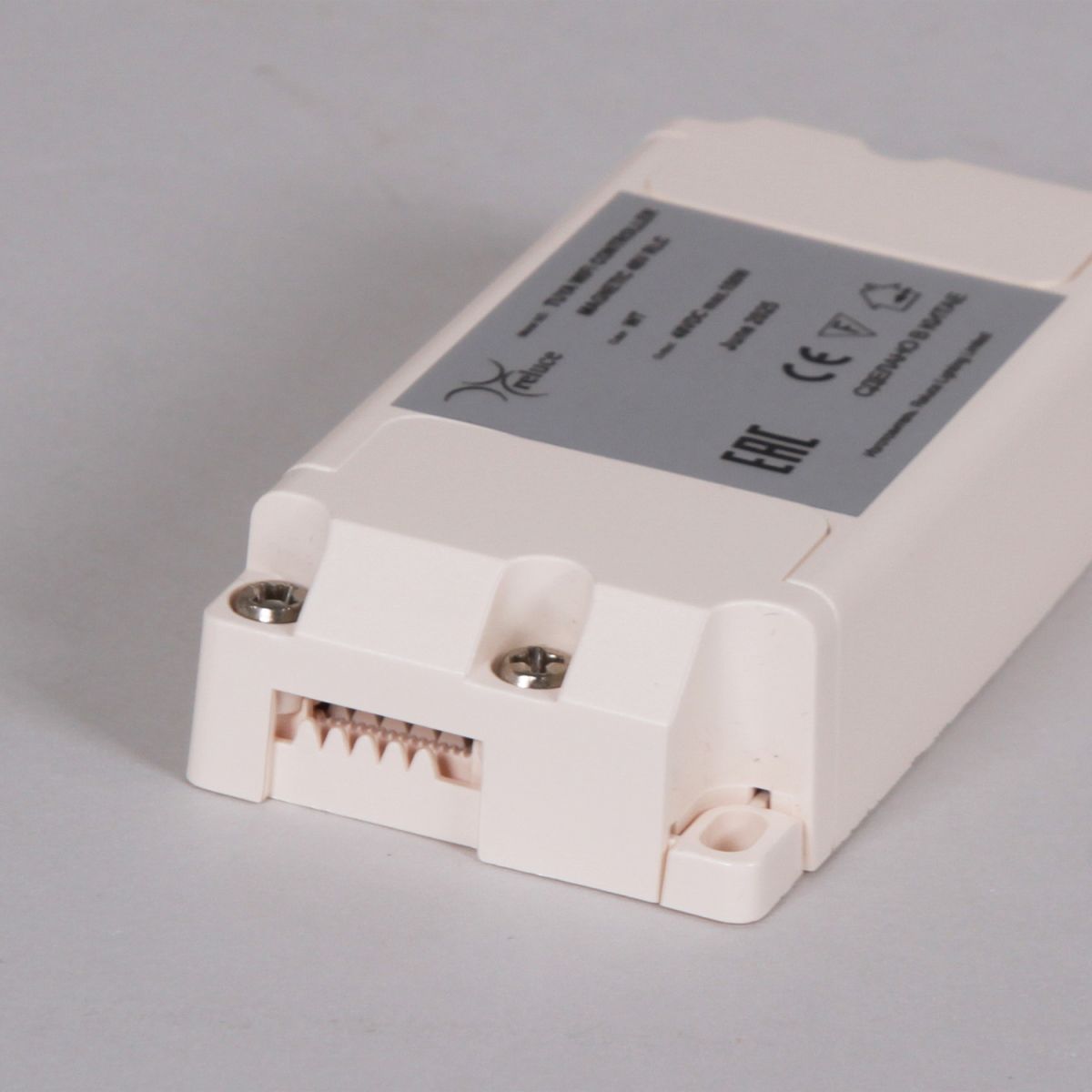 Умный блок питания для магнитных систем (CCT+SMART) Reluce TUYA WIFI CONTROLLER MAGNETIC 48V RLC WT в Санкт-Петербурге