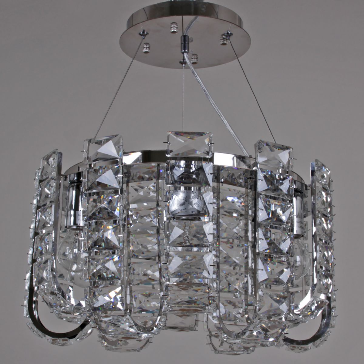 Подвесная люстра Reluce 02507-0.4-06 в Санкт-Петербурге