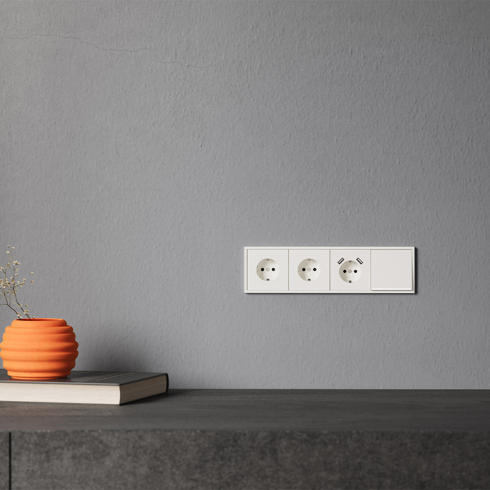 Накладка для розетки с заземлением и защитными шторками, с USB A+A Voltum S70 (хлопок) VLS000913 в #REGION_NAME_DECLINE_PP#