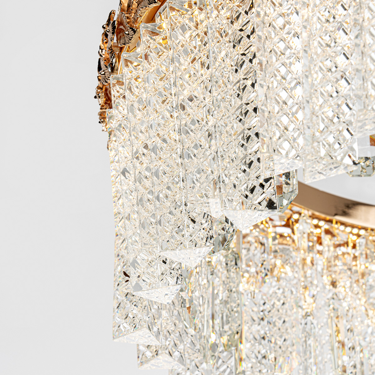 Подвесная люстра Modelux ML.8250.600 GD в Санкт-Петербурге