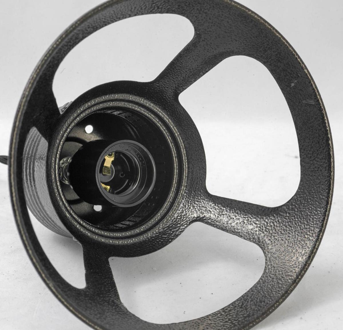 Подвесной светильник Lussole Loft Watertown GRLSP-9696 в #REGION_NAME_DECLINE_PP#