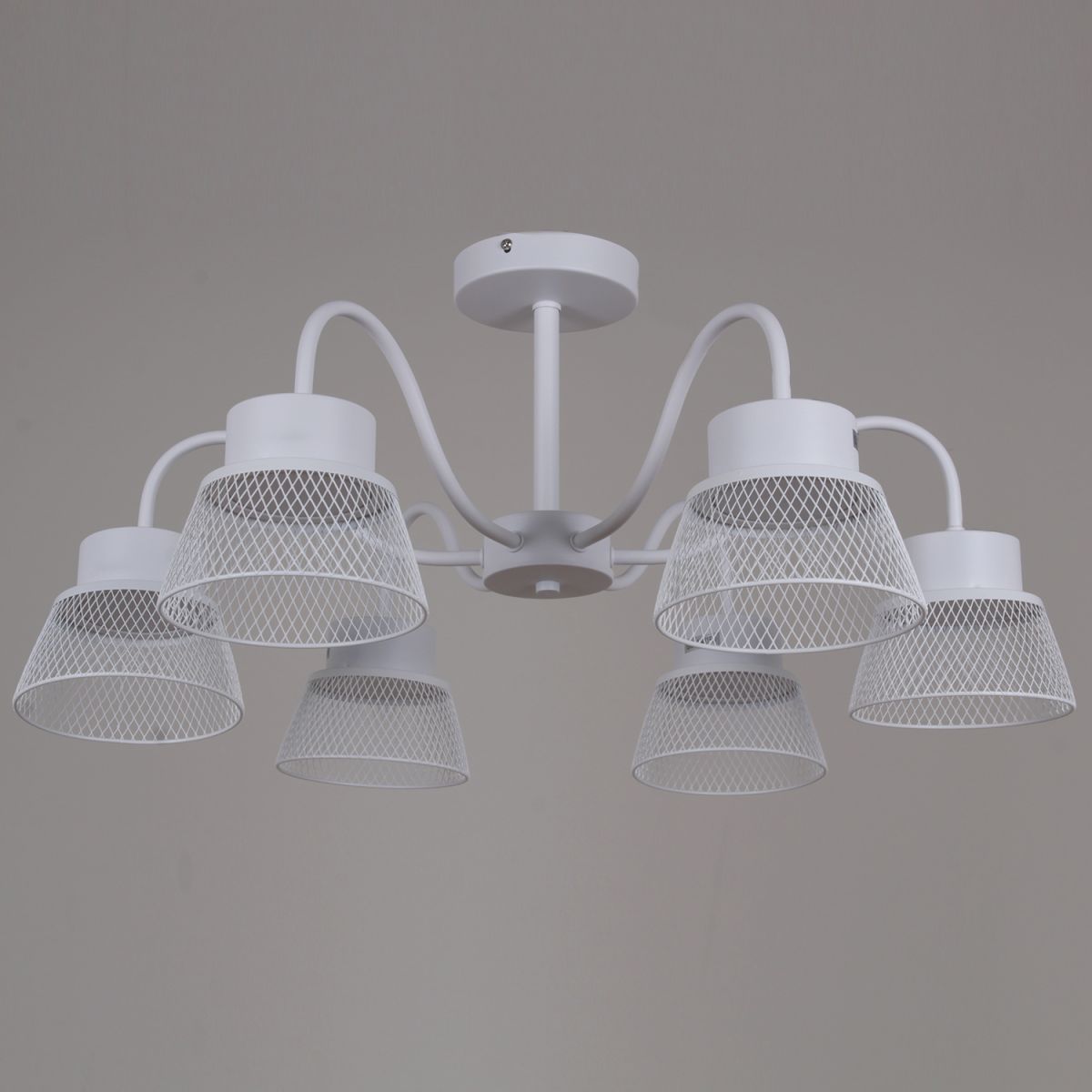 Люстра на штанге Reluce 99010-0.3-06 WT в Санкт-Петербурге