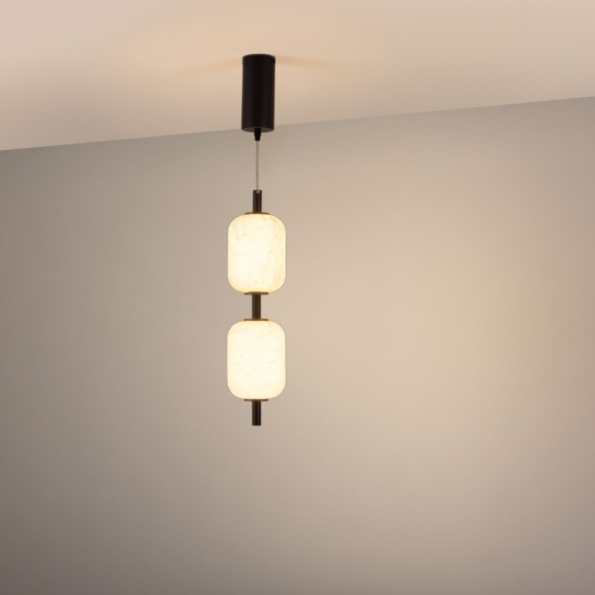 Подвесной светильник Arlight SP-CARAMELA-HANG-R120-7W Warm2700 (BK, 300 deg, 230V) (IP20, Натуральный шелк) 056886 в Санкт-Петербурге