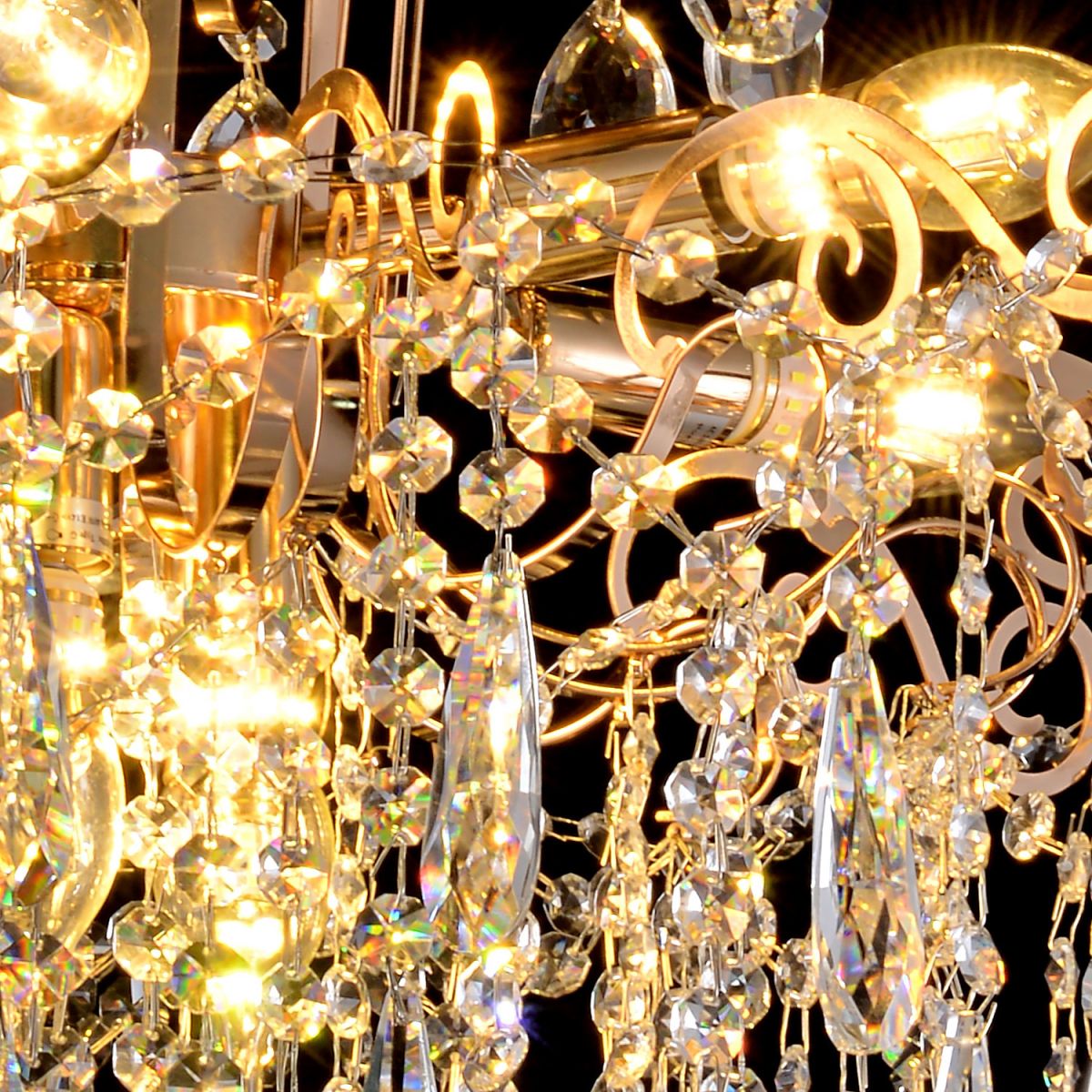 Потолочная люстра Reluce 69030-0.3-450A FGD в Санкт-Петербурге