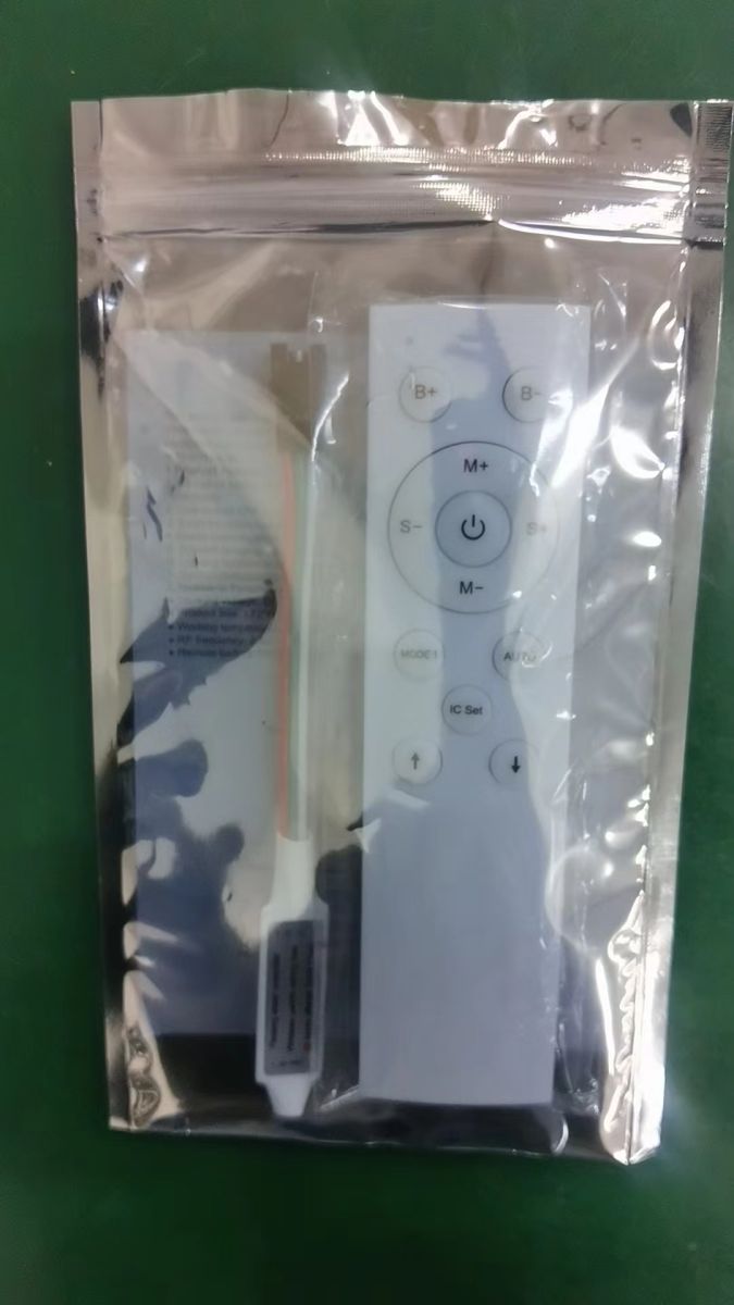 Контроллер LEDS POWER FLOWING WATER на 2048 пикселей с ПДУ 007434 в Санкт-Петербурге