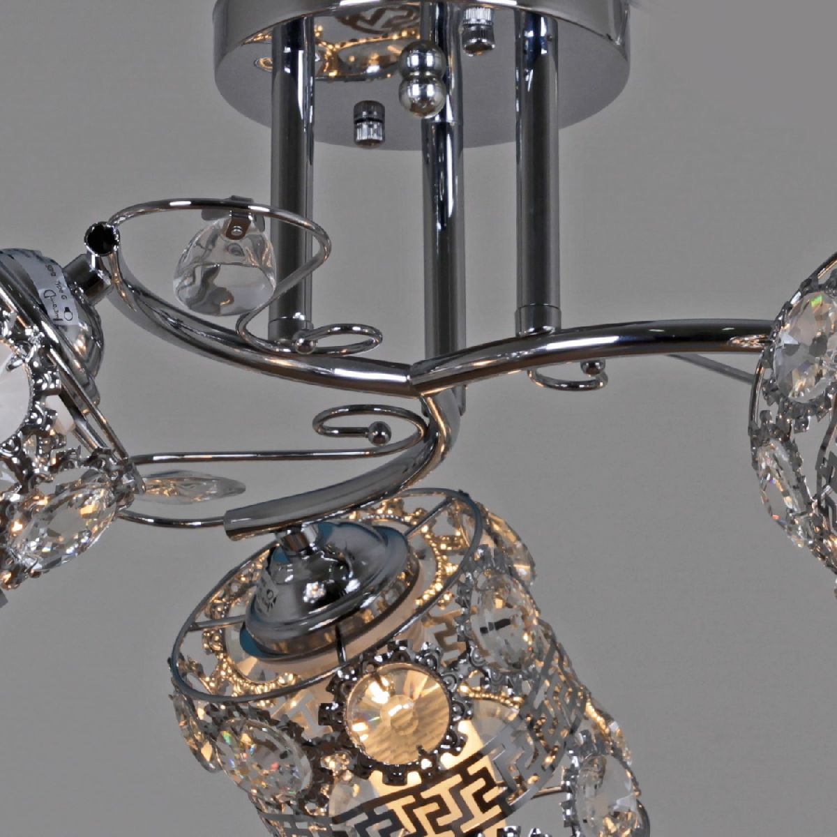 Потолочная люстра Reluce 03674-0.3-03 в #REGION_NAME_DECLINE_PP#