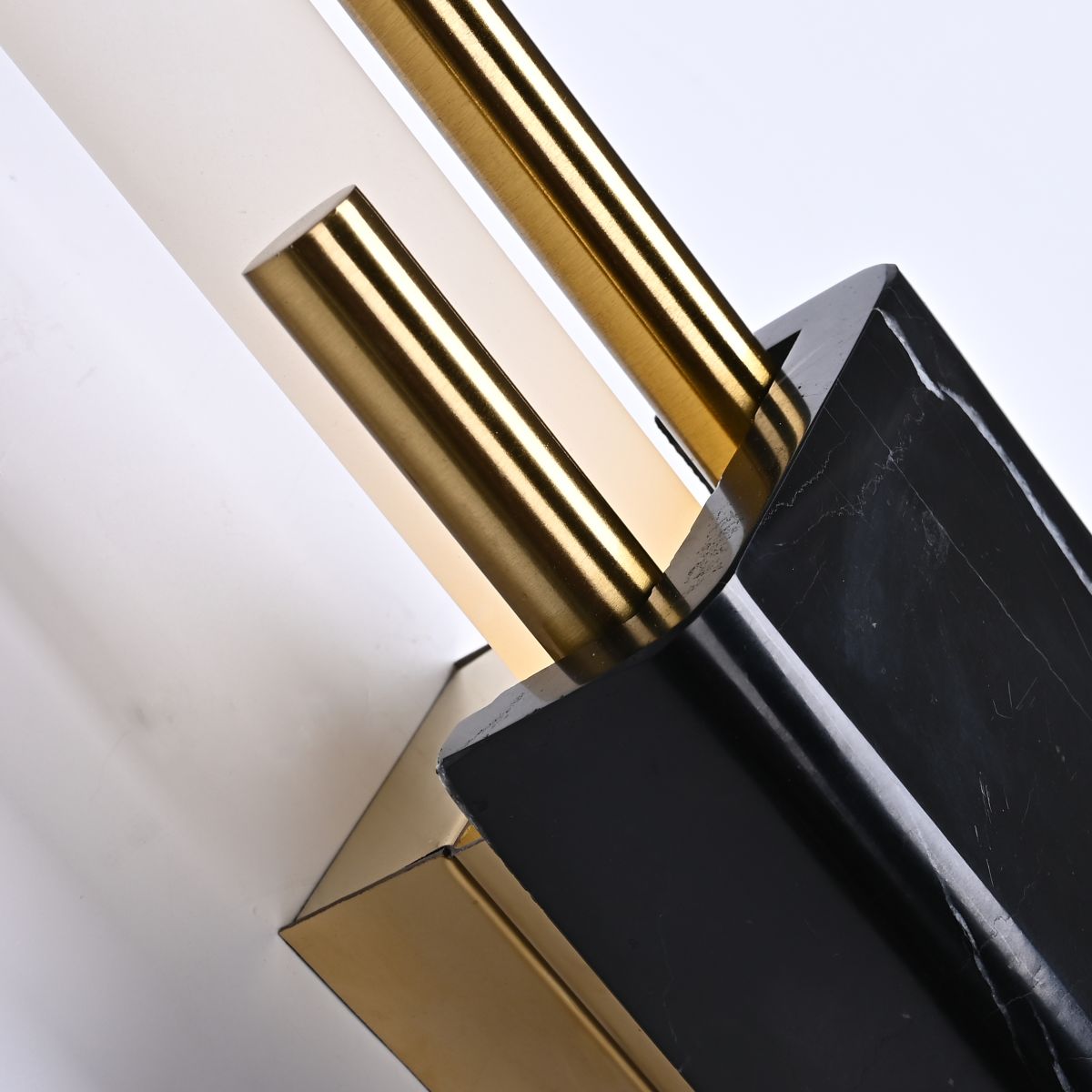 Настенный светильник ImperiumLoft Bert Frank Tanto 344909-22 в Санкт-Петербурге