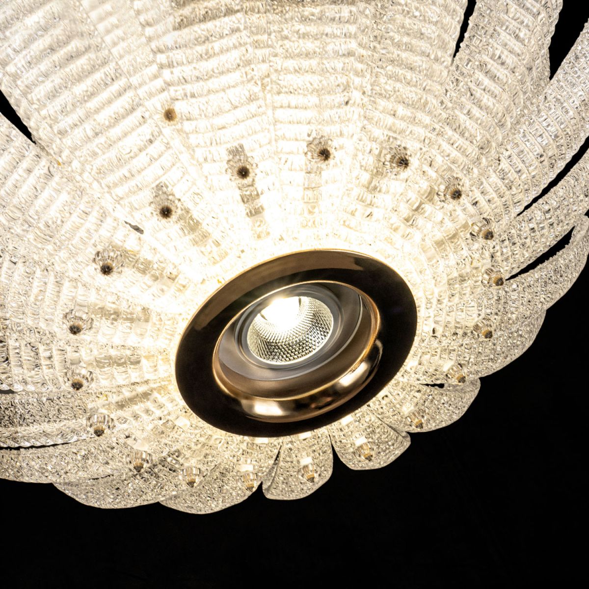 Подвесная люстра Modelux ML.9555.600 CP в #REGION_NAME_DECLINE_PP#