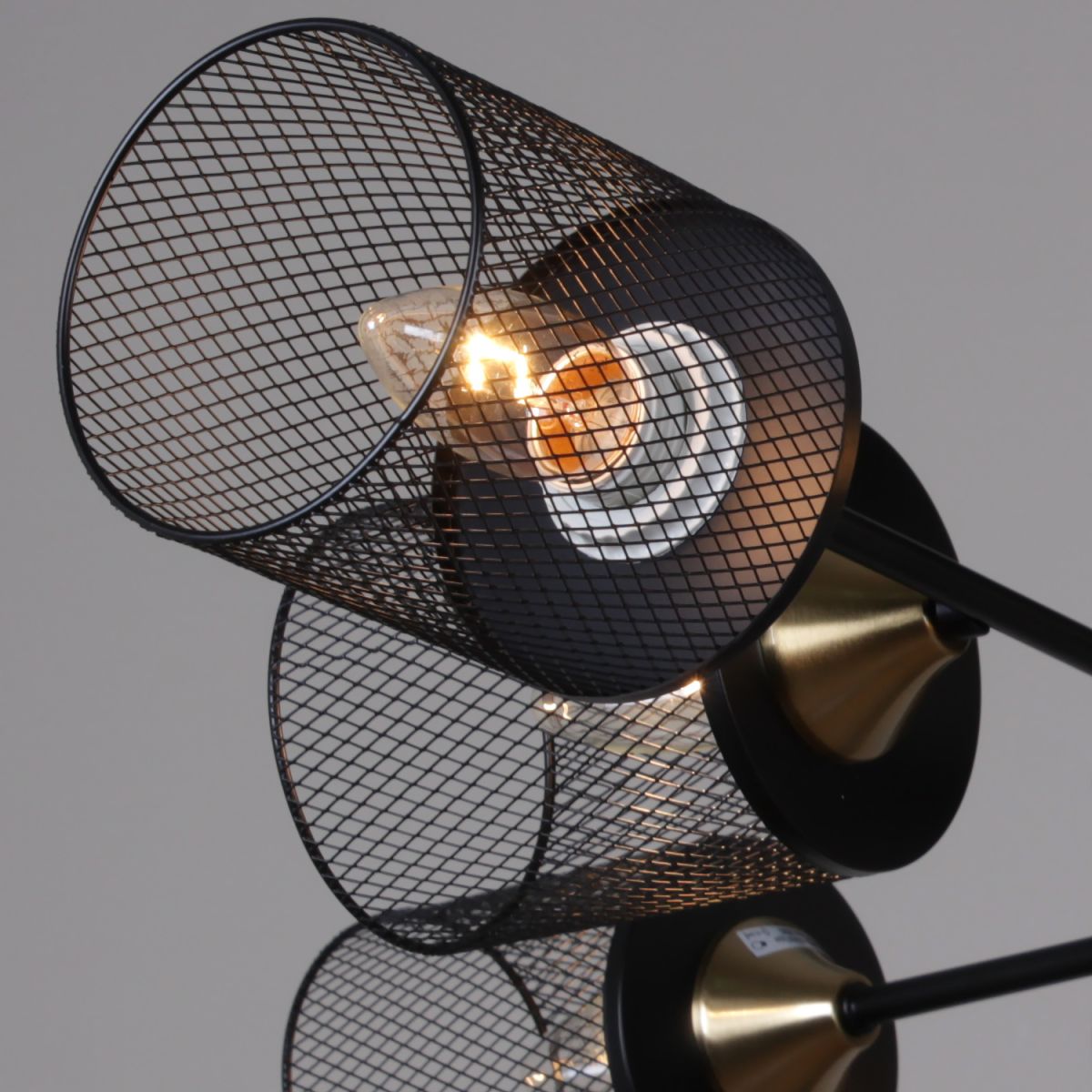 Потолочная люстра Reluce 38460-0.3-08 BK+COPPER в Санкт-Петербурге