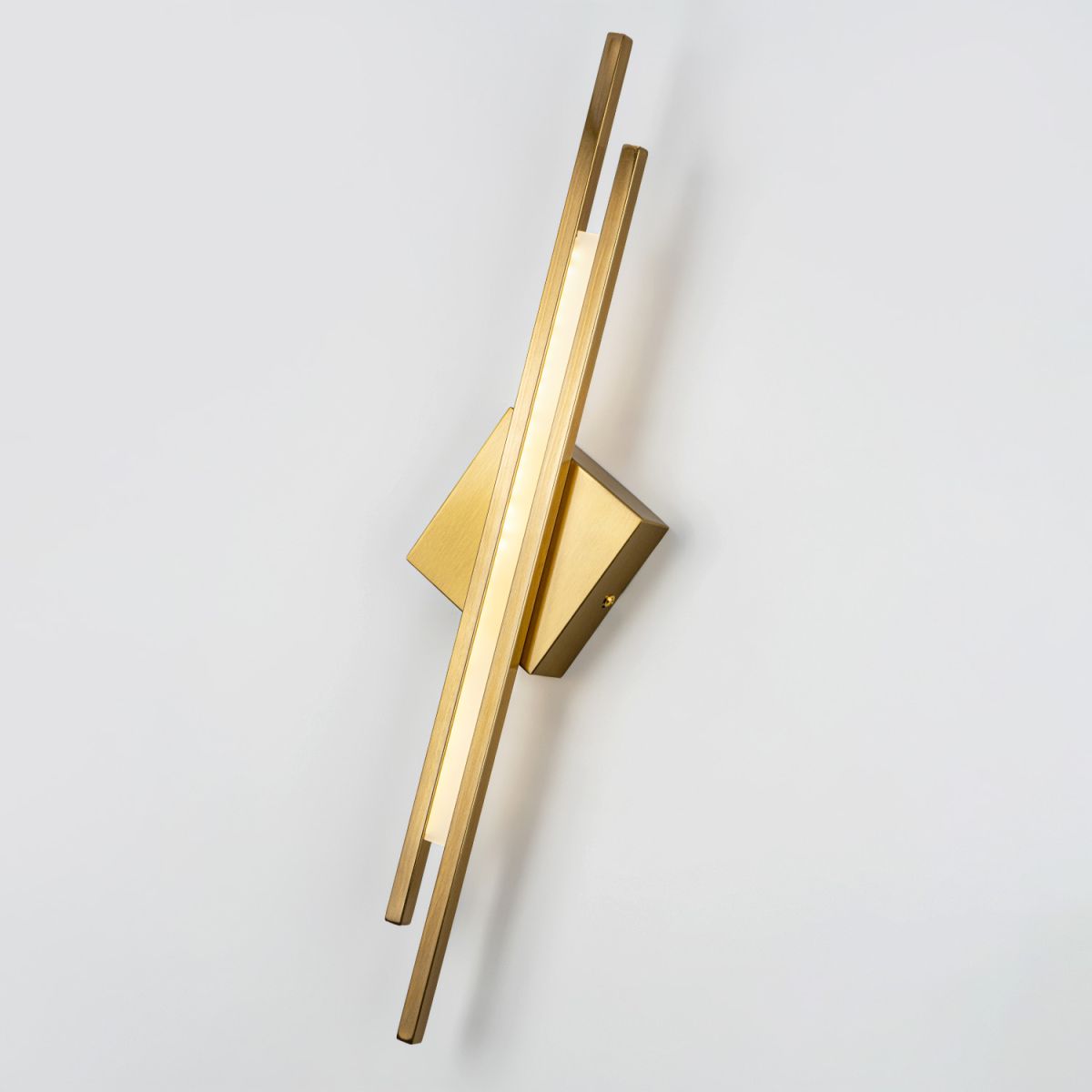 Настенный светильник Modelux ML.728.580 BS в Санкт-Петербурге