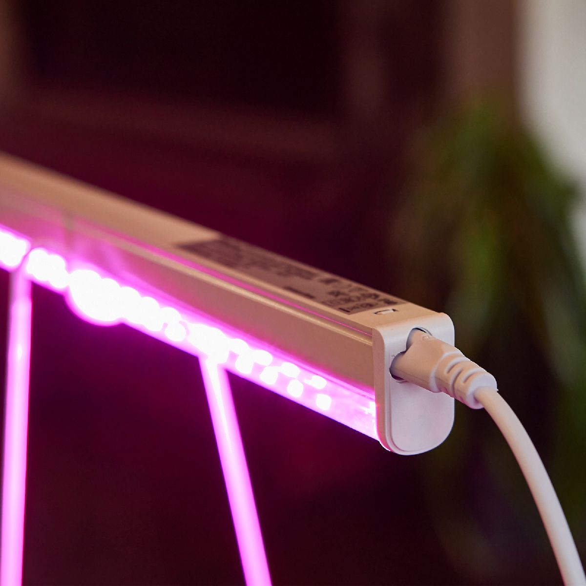 Светильник для растений Uniel ULI-P43-35W/SPBX IP40 WHITE UL-00010529 в #REGION_NAME_DECLINE_PP#