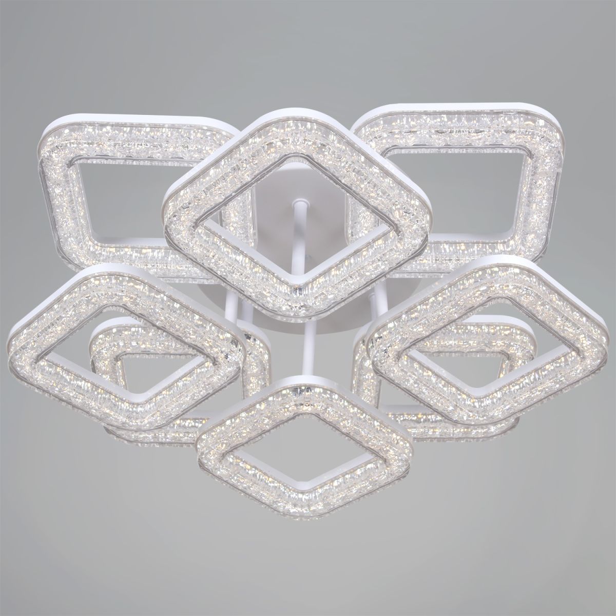 Потолочный светильник Reluce 98290-0.3-4+4 WH в #REGION_NAME_DECLINE_PP#