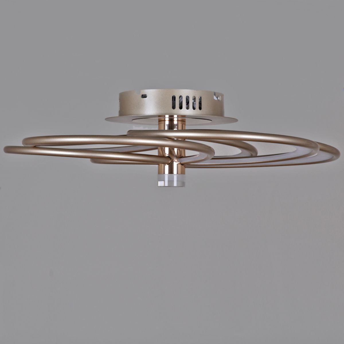 Потолочная люстра Reluce 09246-0.3-5S Champaign silver в Санкт-Петербурге