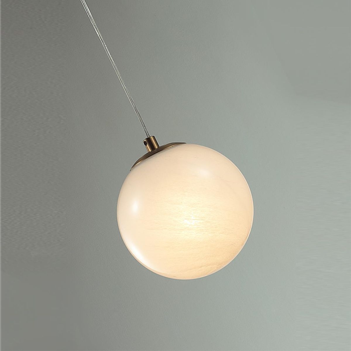 Подвесной светильник Odeon Light Midcent Magia 7109/1A в Санкт-Петербурге