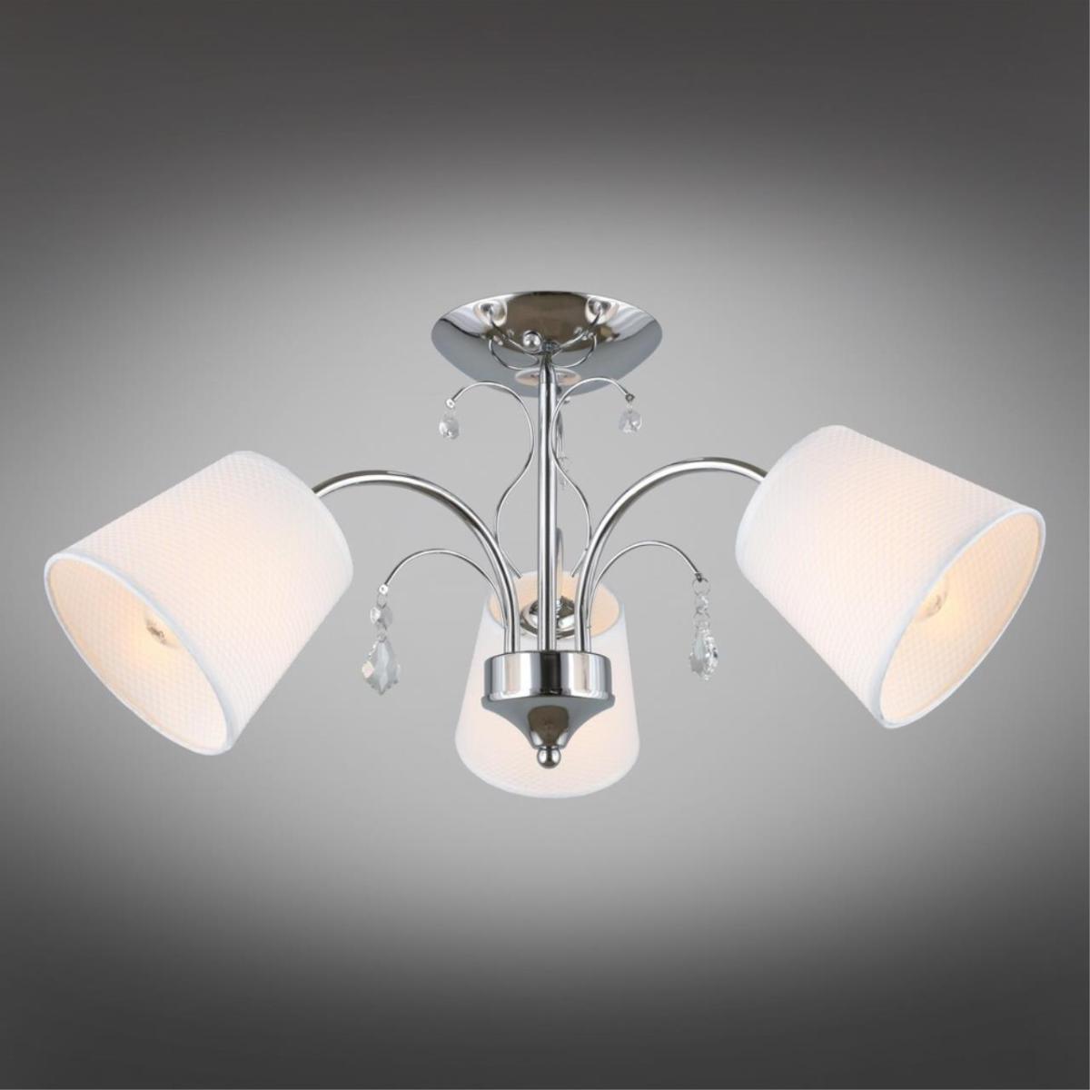 Потолочная люстра Omnilux Novello OML-56307-03 в #REGION_NAME_DECLINE_PP#