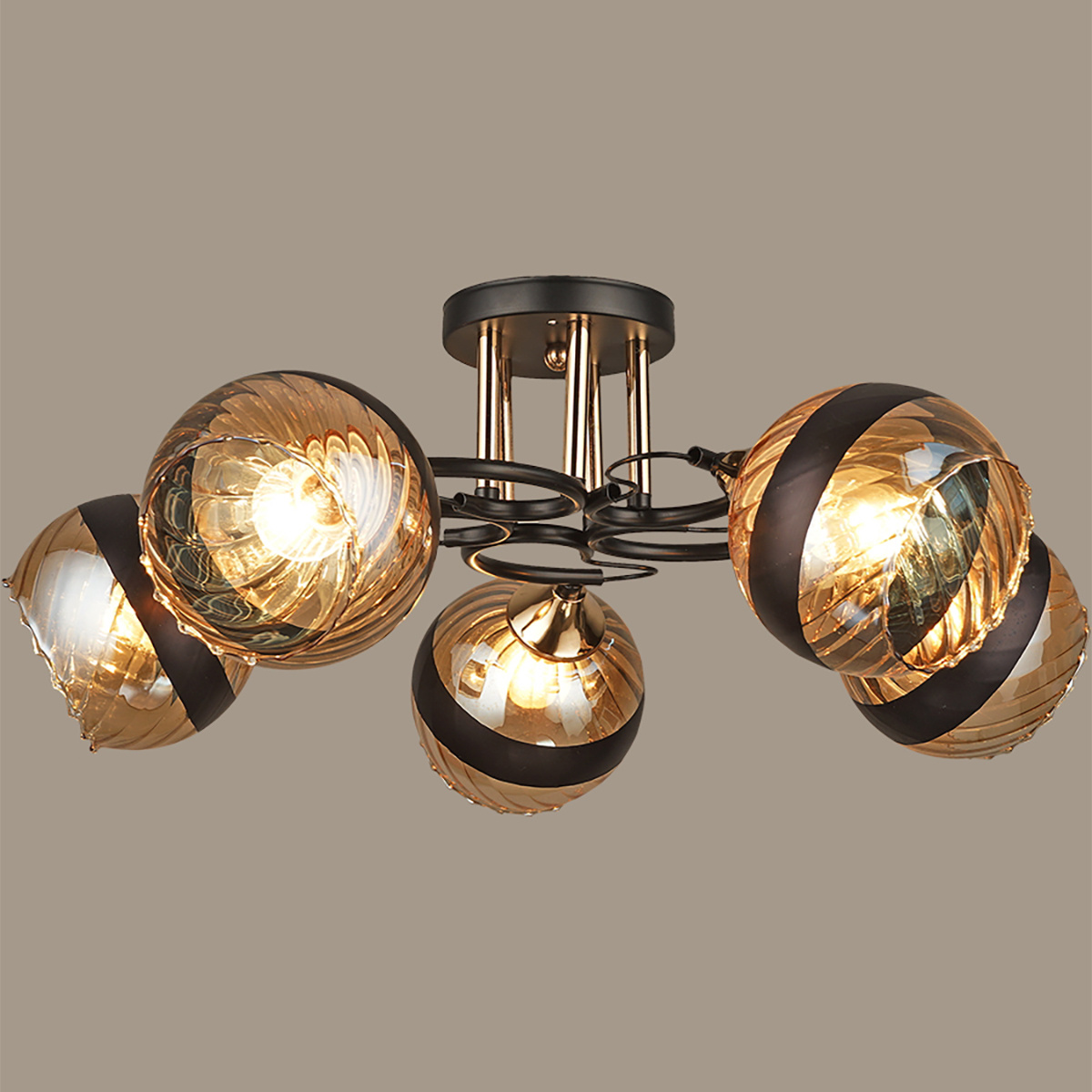 Потолочная люстра Reluce 03619-0.3-05 в #REGION_NAME_DECLINE_PP#