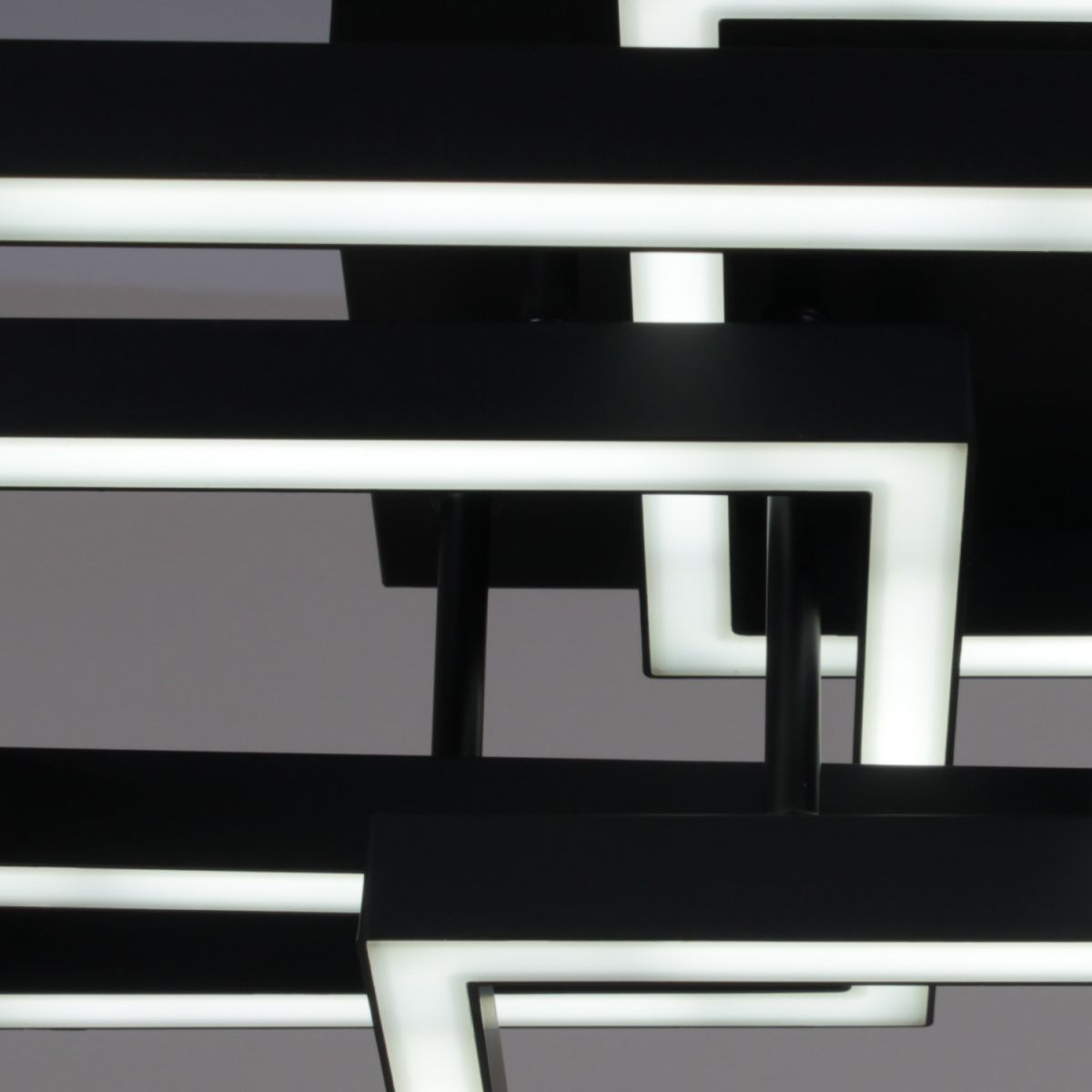 Потолочная люстра Reluce 97206-0.3-04 в Санкт-Петербурге