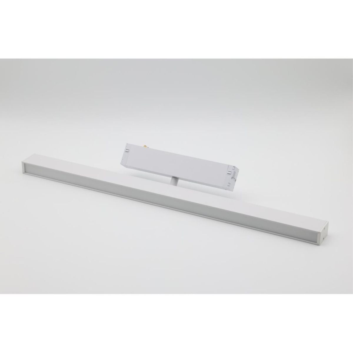 Трековый магнитный светильник Aployt Magnetic track 220 APL.0203.11.27 в Санкт-Петербурге