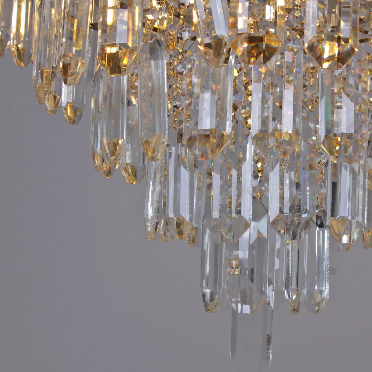 Подвесная люстра Reluce 31070-0.4-500 MX GD в Санкт-Петербурге