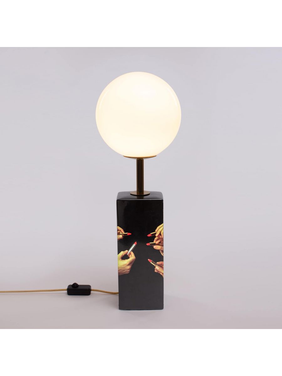 Настольная лампа Seletti Toiletpaper Lamp 15253 в #REGION_NAME_DECLINE_PP#