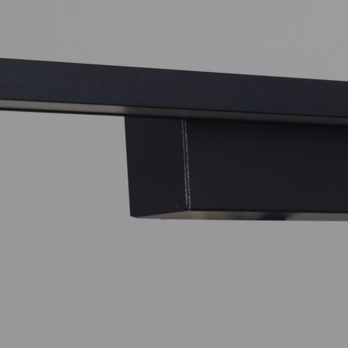 Подсветка для зеркал Reluce 06796-0.2-505 в #REGION_NAME_DECLINE_PP#