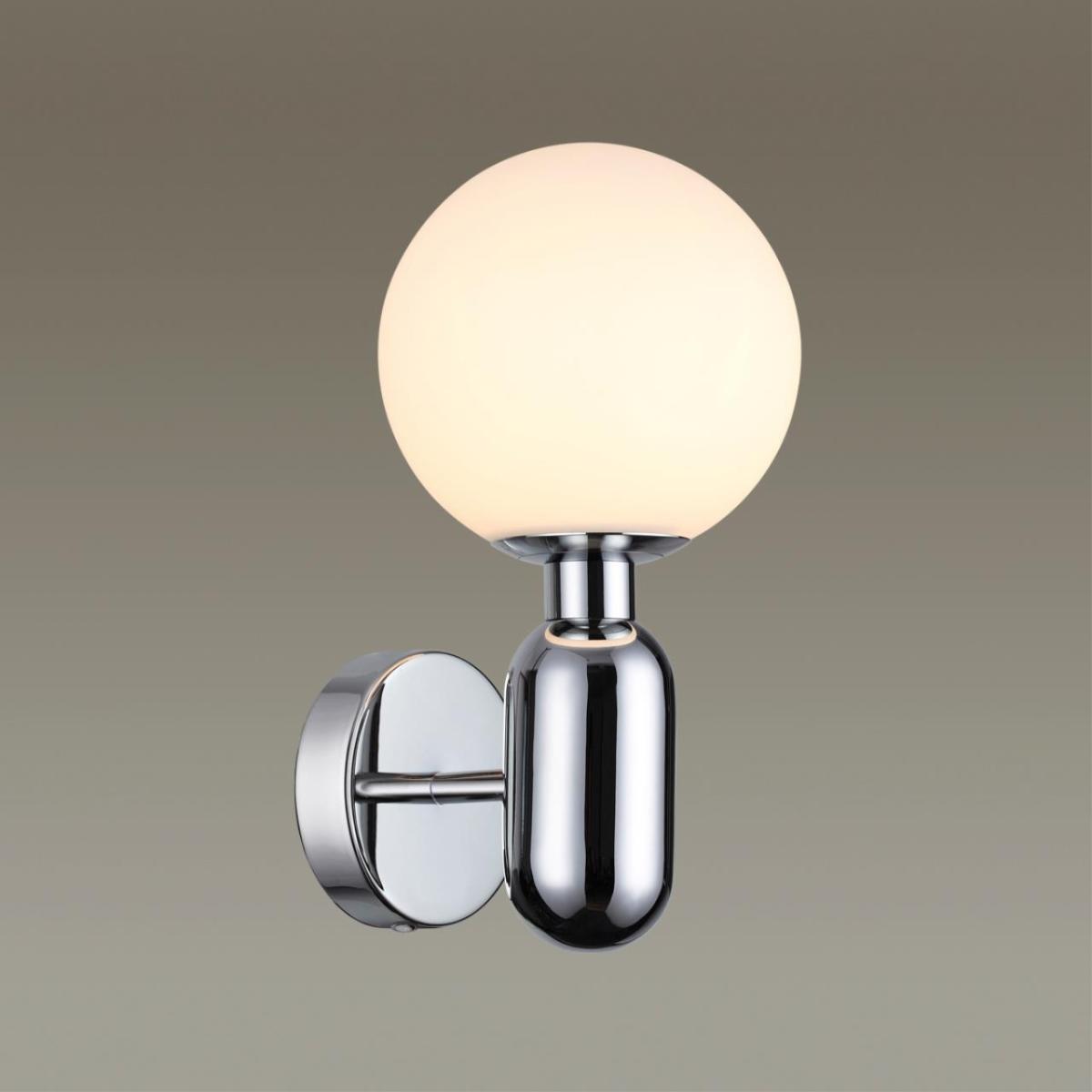 Бра шар Odeon Light Okia 4670/1W в Санкт-Петербурге