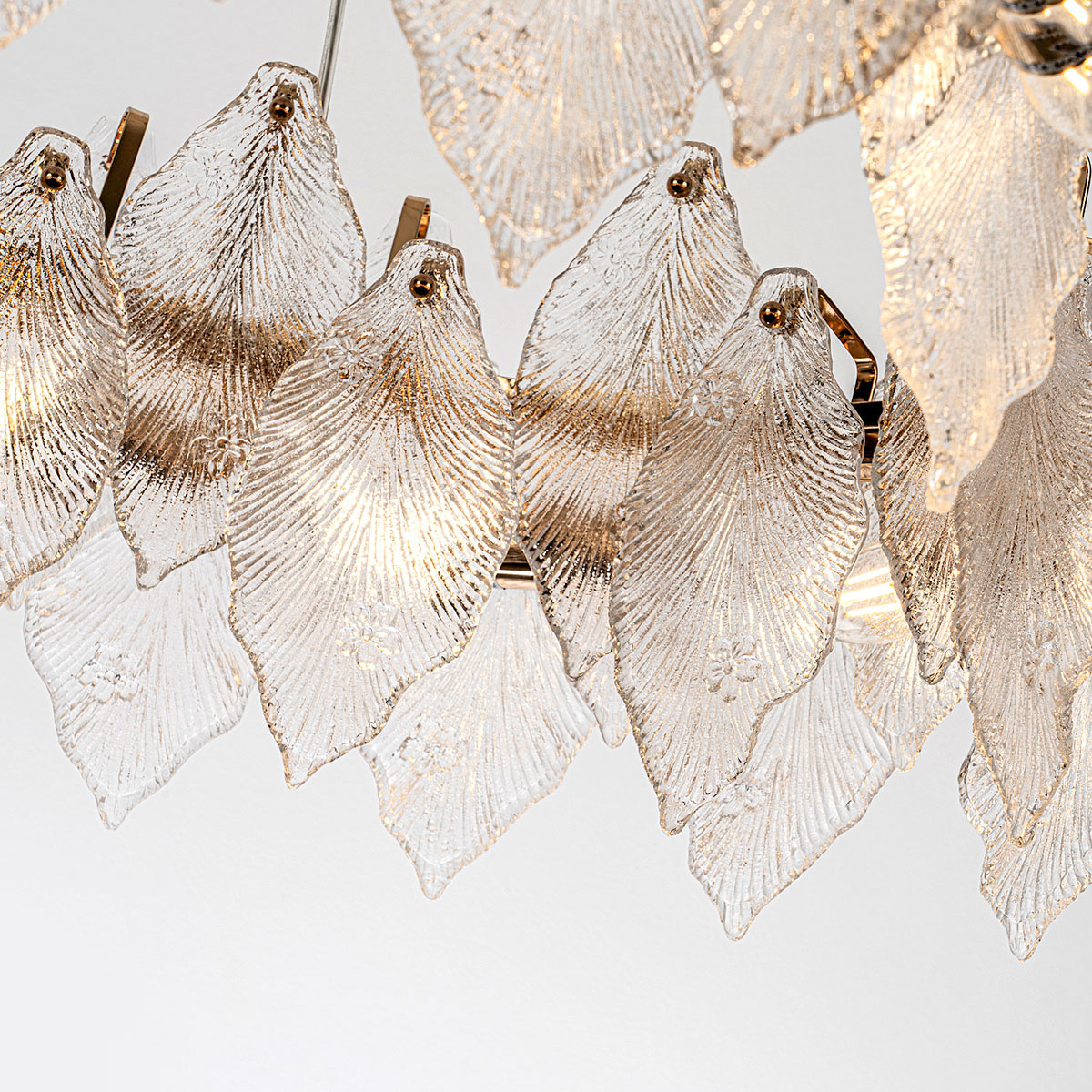 Подвесная люстра Modelux ML.2293.800 GD в #REGION_NAME_DECLINE_PP#