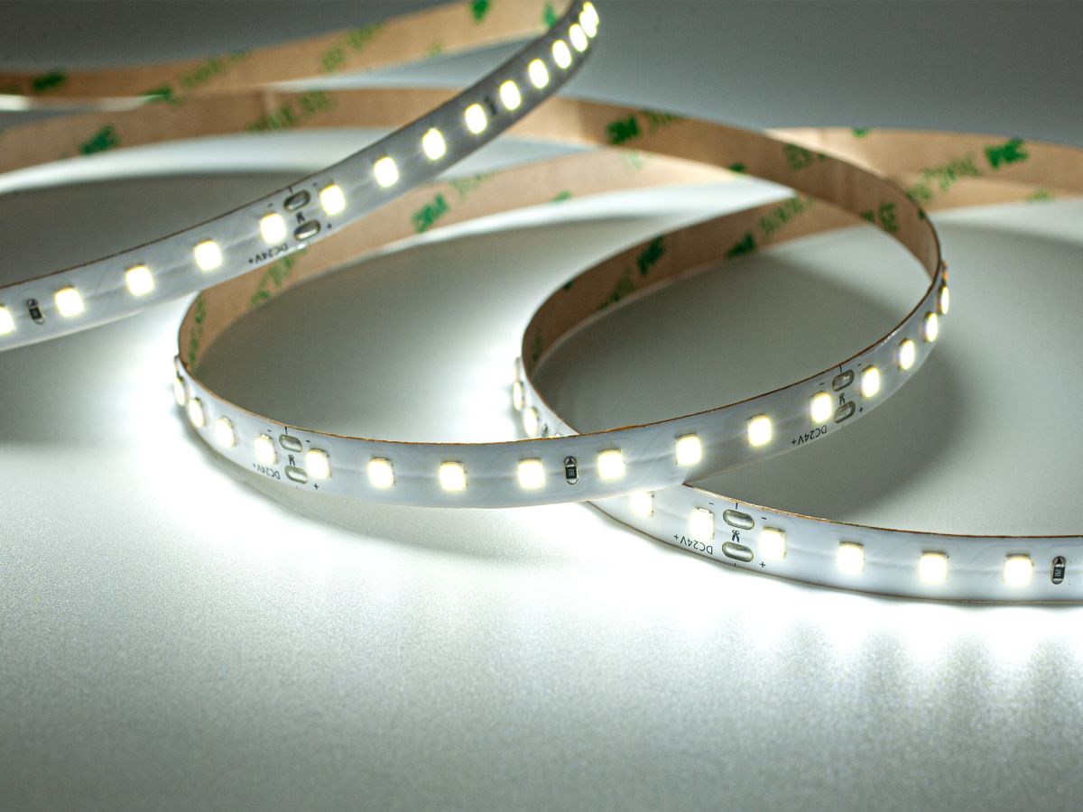 Светодиодная лента LEDS POWER 2835 112/м (10Вт/м) 24В холодная, серия ПРО125 008899 в #REGION_NAME_DECLINE_PP#