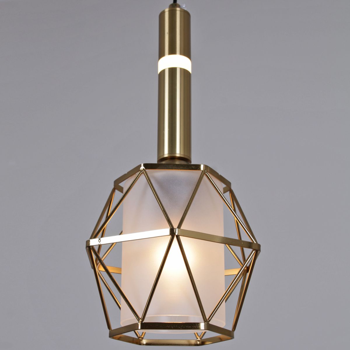 Подвесной светильник Reluce 05420-0.9-03 CU в Санкт-Петербурге