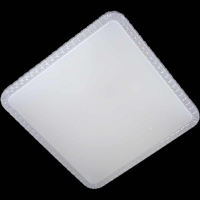 Потолочная люстра Reluce 09760-0.3-540 WH УЦ в Санкт-Петербурге