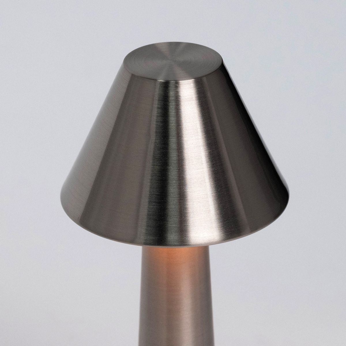 Настольная лампа Escada Evo 10256/L LED в Санкт-Петербурге