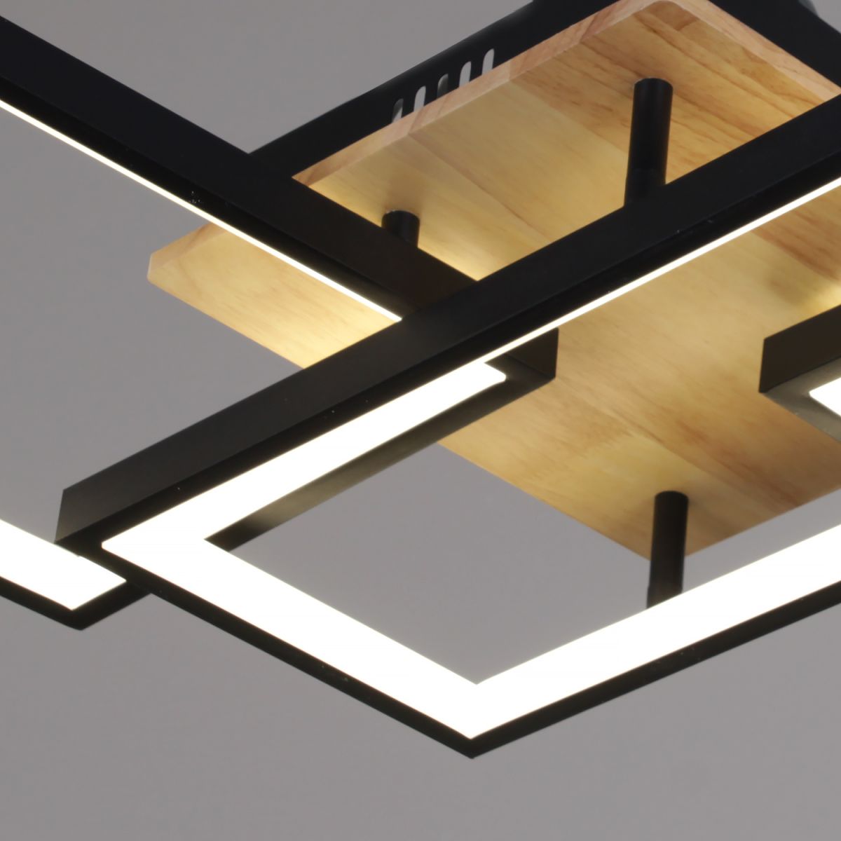 Потолочный светильник Reluce 49560-0.3-03 BK+WOOD в #REGION_NAME_DECLINE_PP#