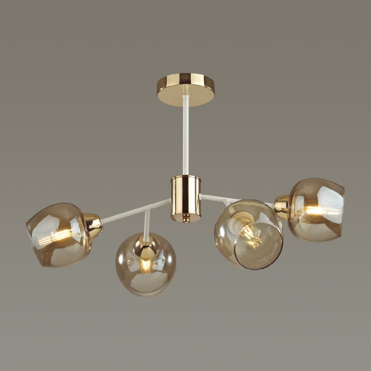 Люстра на штанге Lumion Odell 5650/4C в Санкт-Петербурге