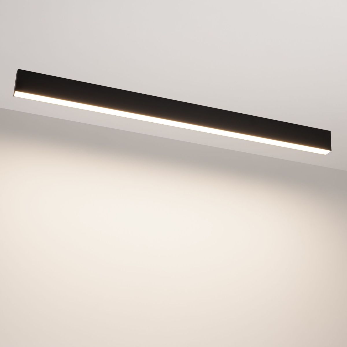 Линейный потолочный светильник Arlight SP-LINE-3567-L960-32W Day4000 (BK, 120 deg, 230V) 056356 в Санкт-Петербурге