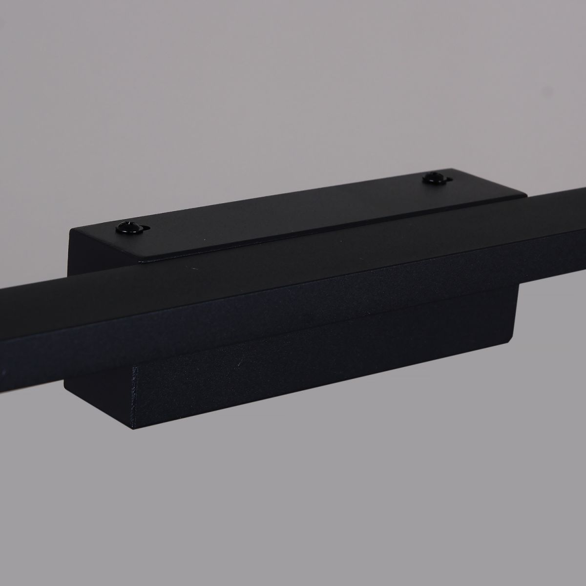 Подсветка для зеркал Reluce 06796-0.2-705 в #REGION_NAME_DECLINE_PP#