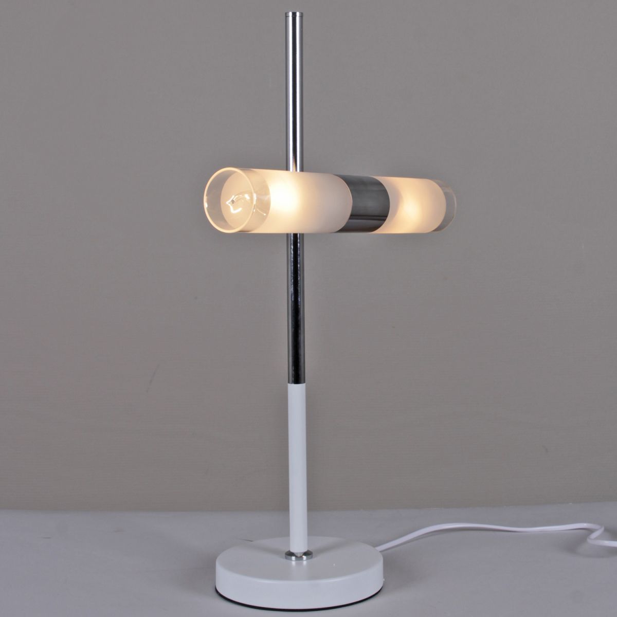 Настольная лампа Reluce 48747-0.7-02 в Санкт-Петербурге